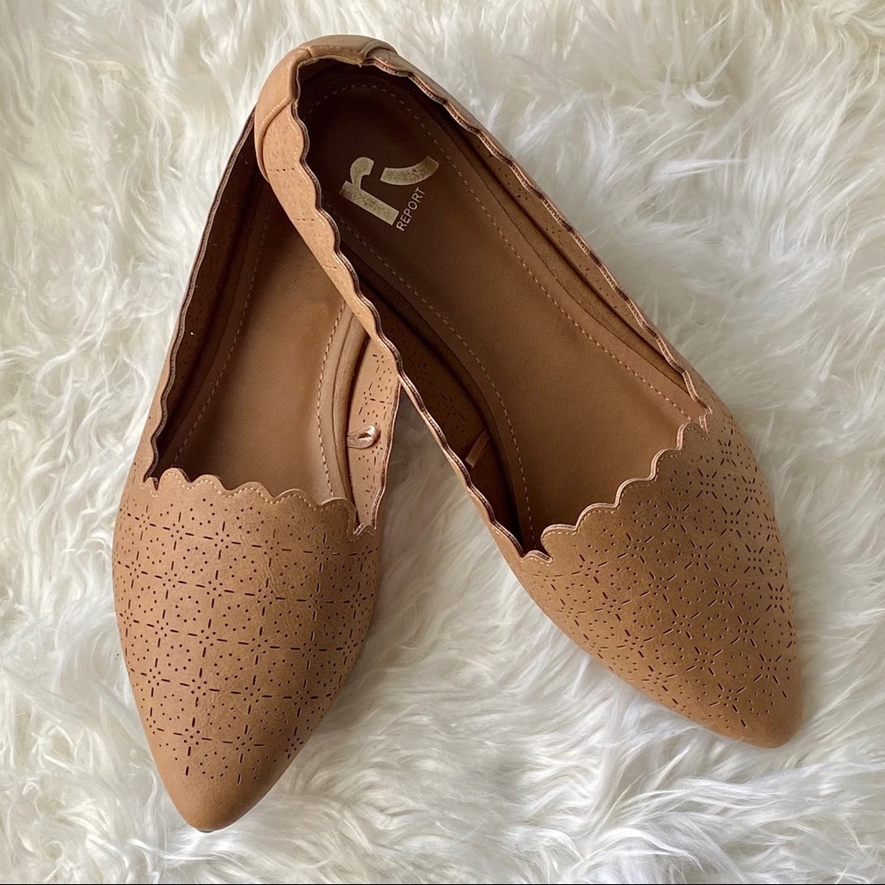 ‼️SOLD‼️NWOT Report perforated scallop edge flats - Picture 2 of 7